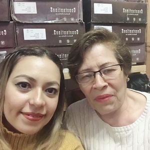 Meet your Posher, Adriana